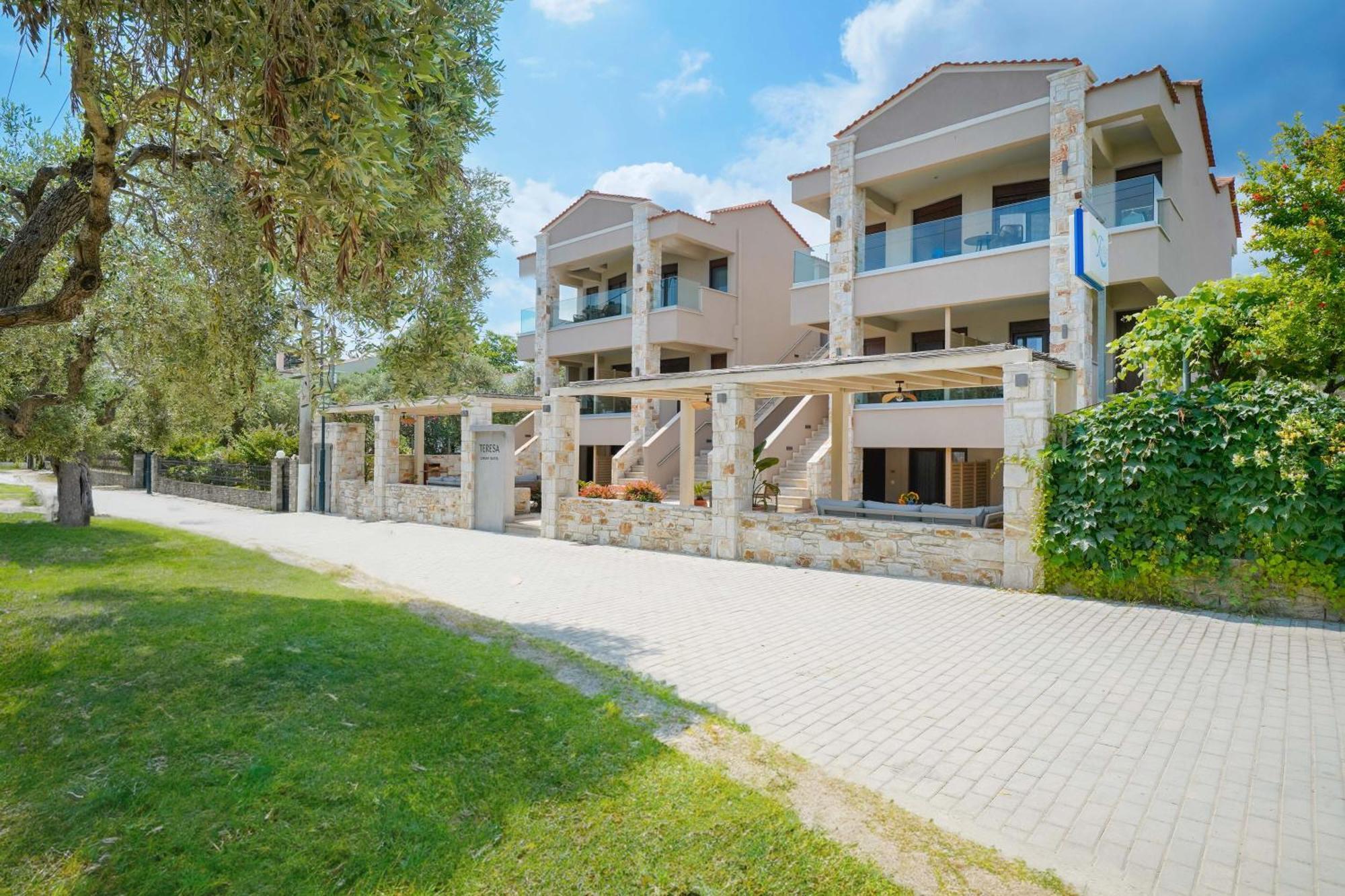 Villa Teresa Luxury Suites لايميناس المظهر الخارجي الصورة